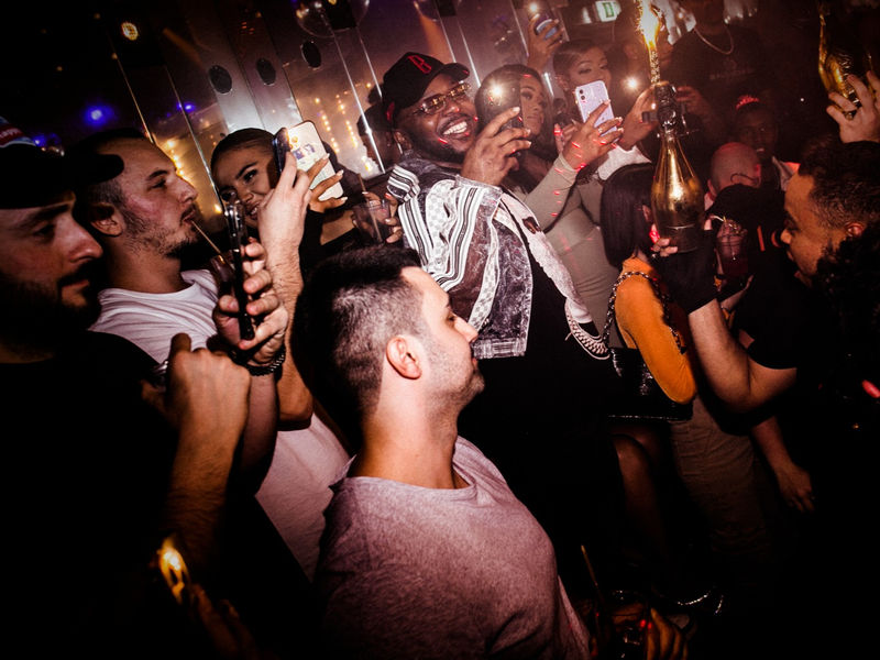 Nightclub Promoting: The Path to Thriving Social Lives & Financial Success